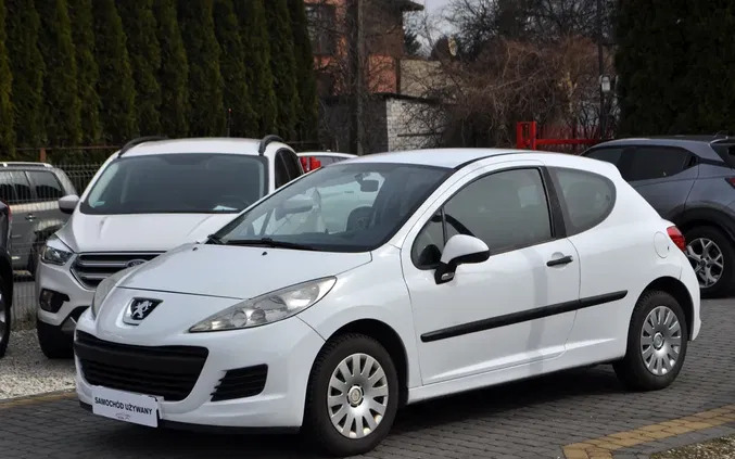 samochody osobowe Peugeot 207 cena 8700 przebieg: 256000, rok produkcji 2010 z Płock